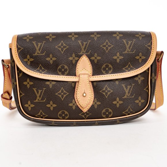 LOUIS VUITTON Crossbody PM Monogram Canvas - Picture 12 of 14